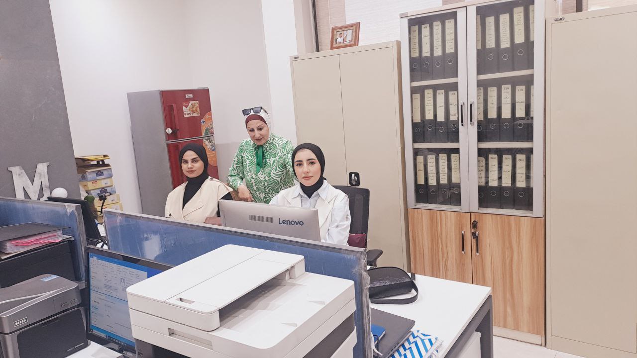 طلبتنا اثناء التدريب المنهجي في منظمات القطاع الخاص/مصرف اسيا الاسلامي للاستثمار